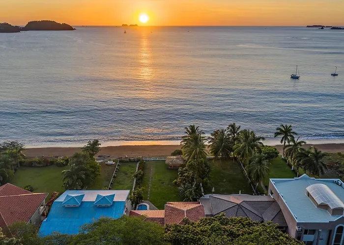 Hotel Casa Paraiso *