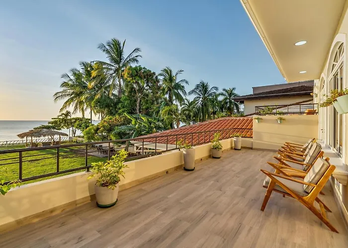 Casa Paraiso Hotel